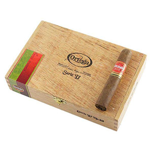 Ortega Serie D #12 Natural Cigars