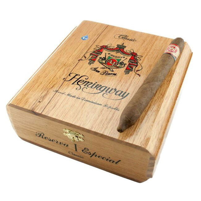 Arturo Fuente Hemingway Classic 7 x 48 Cigars Box of 25