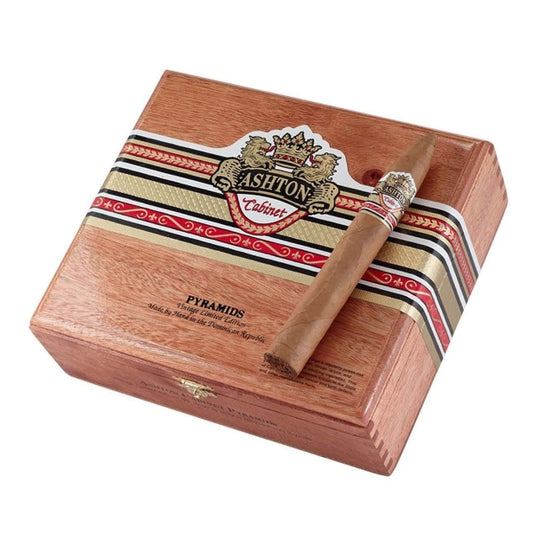 Ashton Cabinet Pyramid Cigars