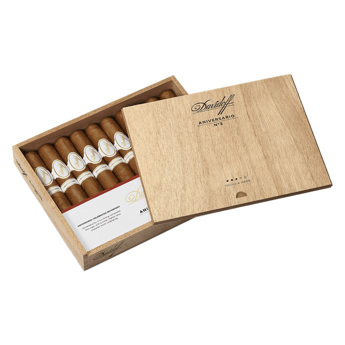 Davidoff Aniversario Series No.3, 6 x 50 Cigars Box of 10