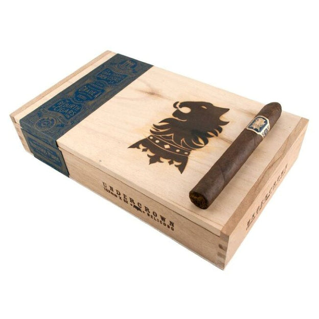Liga Undercrown Maduro Belicoso 6 x 52 Cigars Box of 25