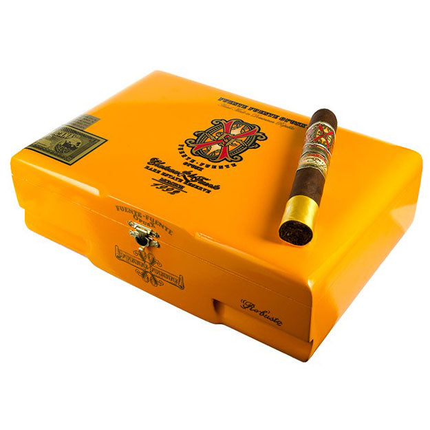 Opus X ORO Oscuro Robusto 5 1/4 x 50 Cigars Box of 29