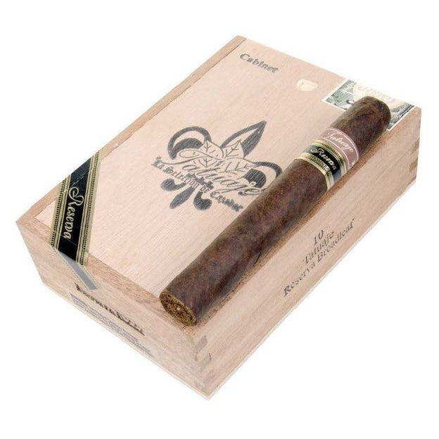 Tatuaje Broadleaf K222 Reserva 5 7/8 x 52 Cigars Box of 10
