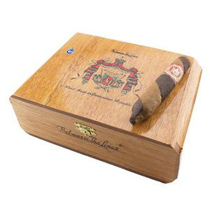 Arturo Fuente Hemingway Between the Lines Cigars