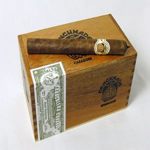 Benchmade Cazadore Cigars Box of 25