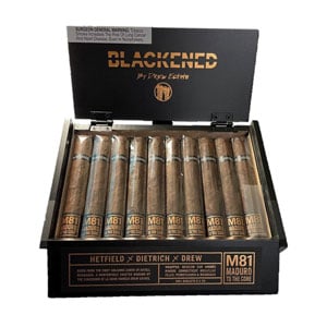 Blackened M81 Corona Cigars