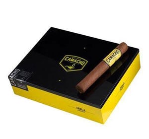 Camacho Criollo Gigante Cigars