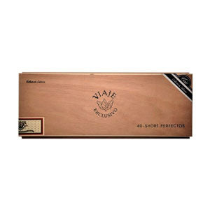 Viaje Exclusivo Short Perfecto Cigars