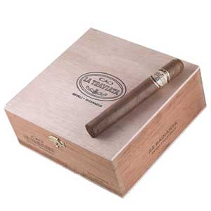 La Traviata Radiante Cigars Box of 24