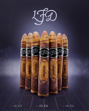 La Flor Dominicana Football Edition 2021 Cigars