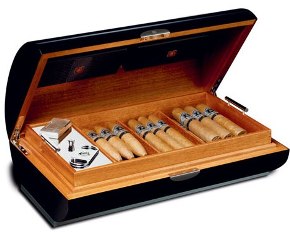 Zino Platinum Black Lacquer 50 count Cavern Humidor