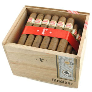 Illusione Gigantes Connecticut Cigars Box